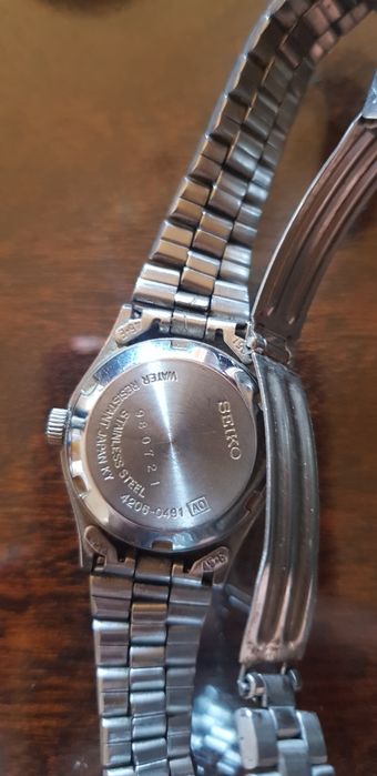 Часовници seiко изпол.