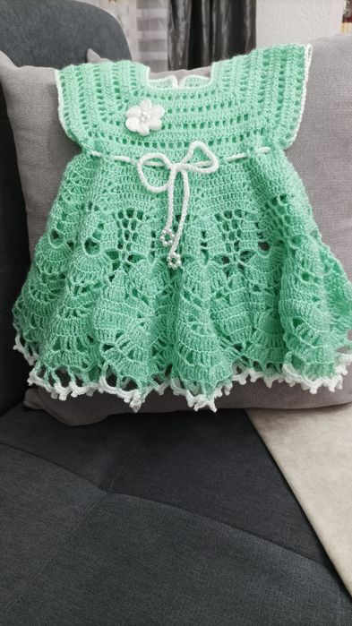 Ръчно изработена Бебешка рокля
