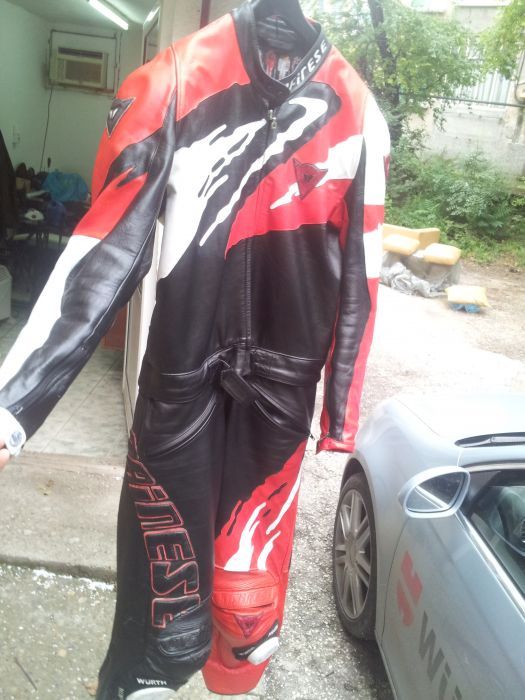 Боядисване  на кожени якета всички цветове и дрехи от памук