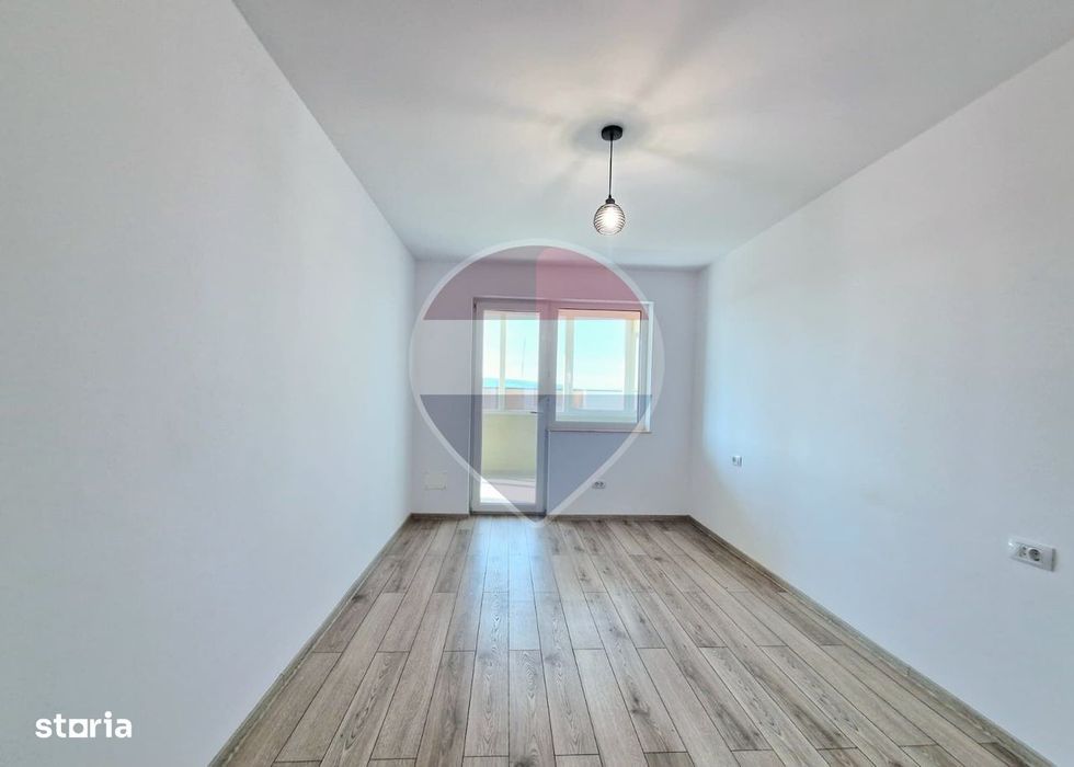 Apartament 2 camere și parcare Fiald (zona Nord)