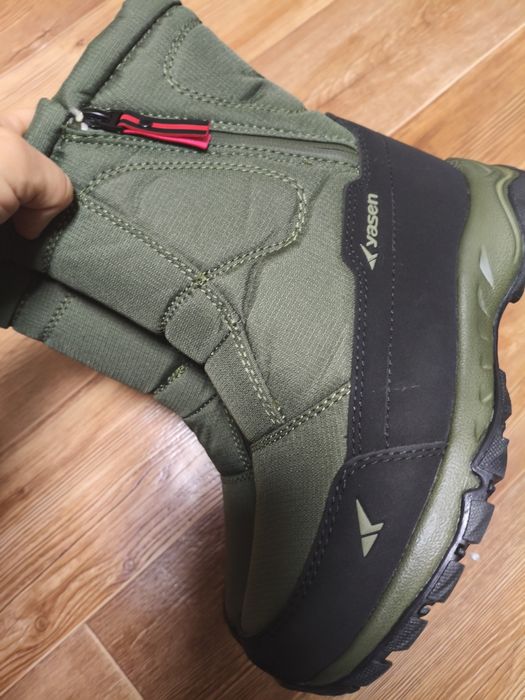 Продам зимние ботинки 8500  Р. 35