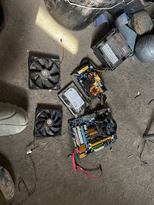 Старый комп игровой