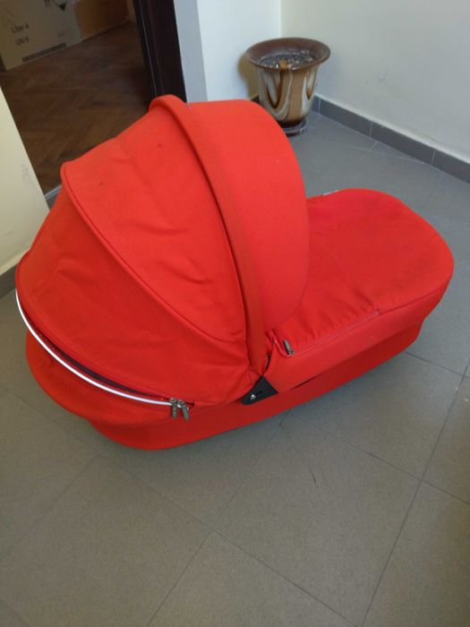 Бебешка количка Stokke