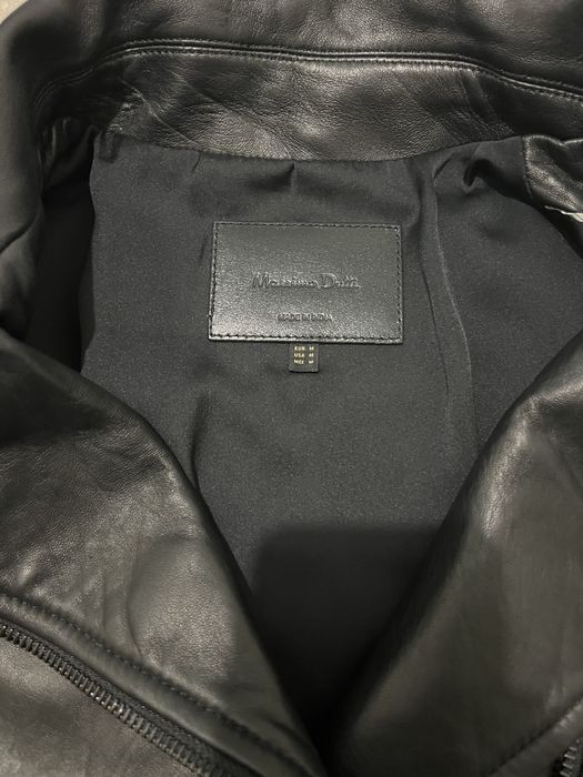 Продам куртку Massimo dutti