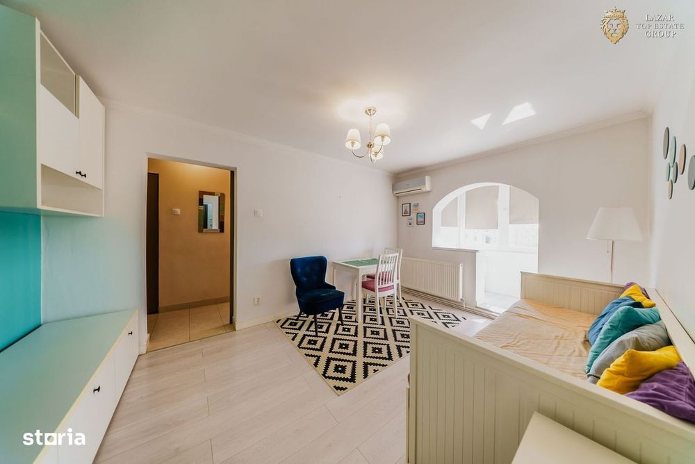 Apartament 2 camere de vânzare Vlaicu