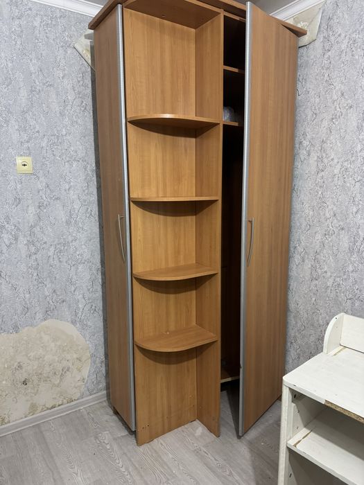 Продается шкаф срочно срочно срочно