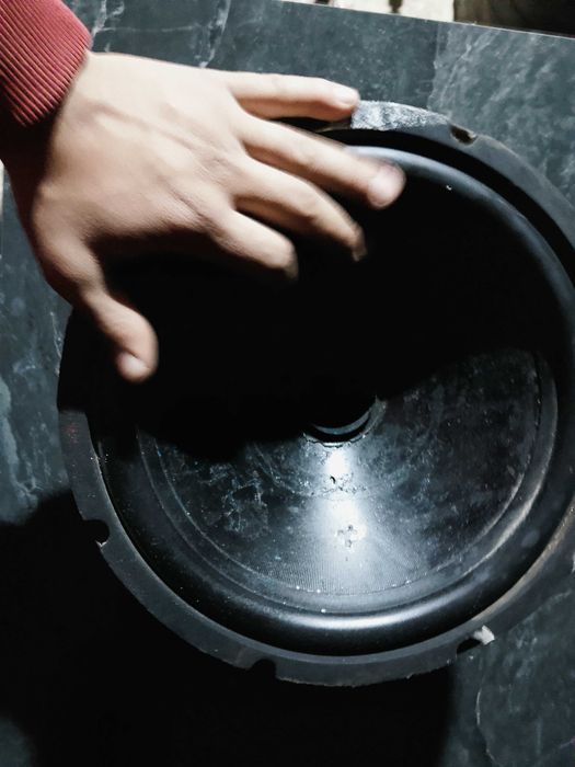 Динамик сотилади