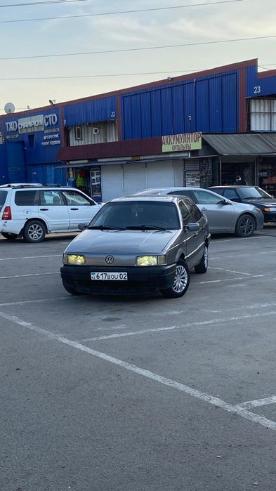 Пассат б3 в хорошем состояние