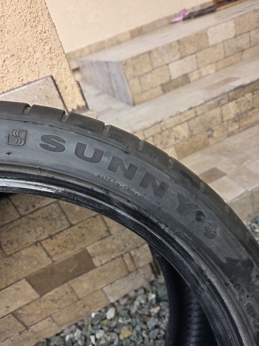 Anvelope vară  265 35 18