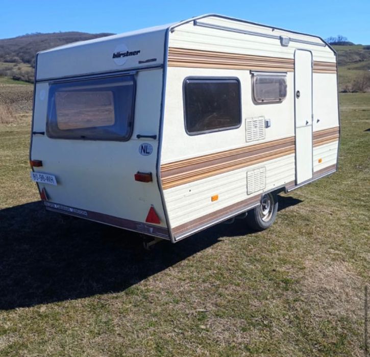 Vând rulotă buerstner cu acte