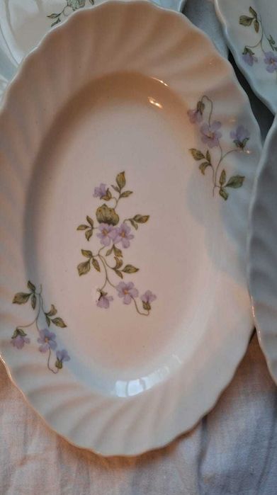 Нови антика 6 бр чинии от времето на соца, социалистическа носталгия.