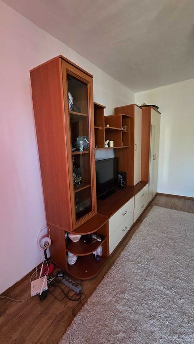 Mobila living si canapea extensibila