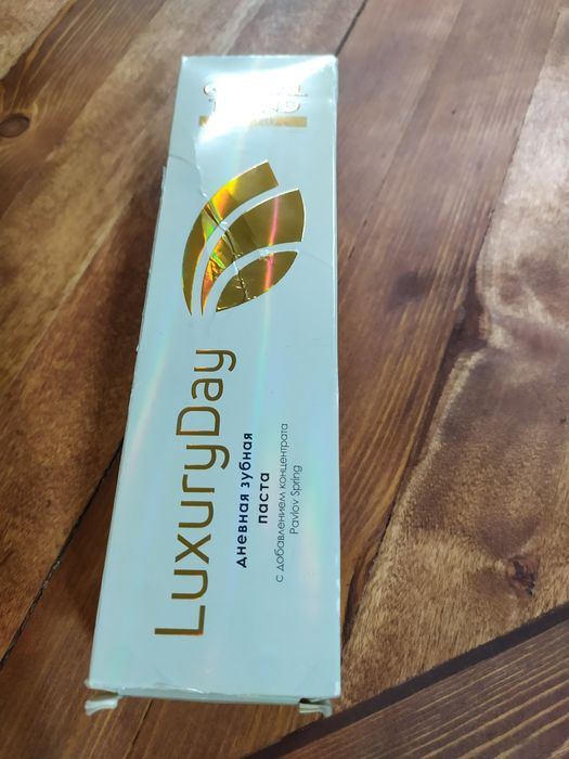 Зубная паста LUXURY DAY