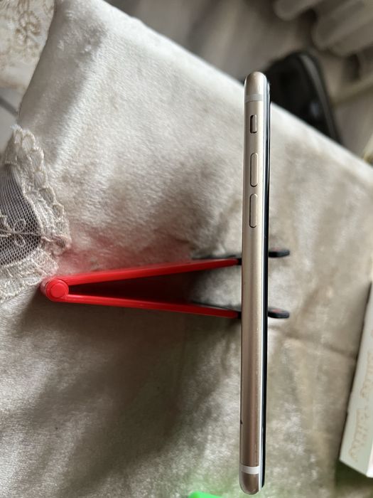 Продам IPhone 7 256gb