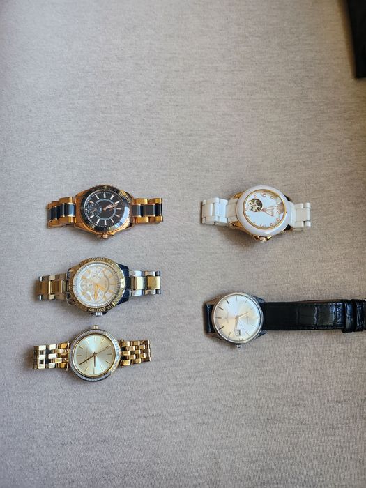Лот от 5 оригинални часовника (Guess, Michael Kors, Folli Follie, Eterna)