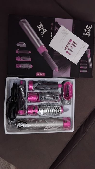 Нов сешоар/четка  за къдрици