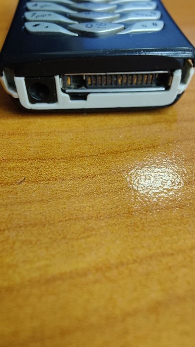 Телефон Nokia 6100