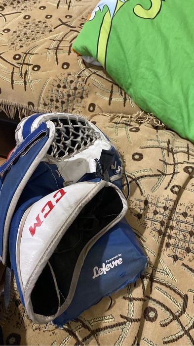 Экипировка хоккейная