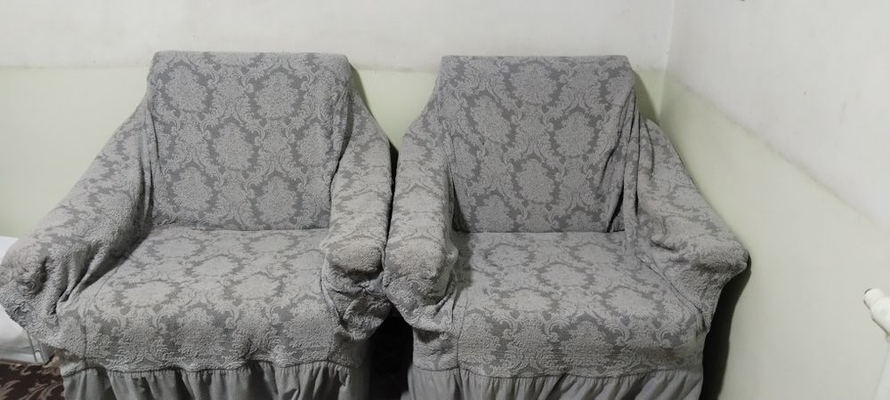 Divan kreslo xolati yaxshi