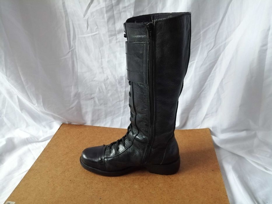 № 37 дамски ботуши с връзки естествена кожа