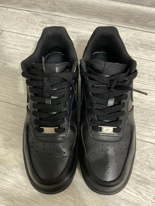 Продам черные форсы