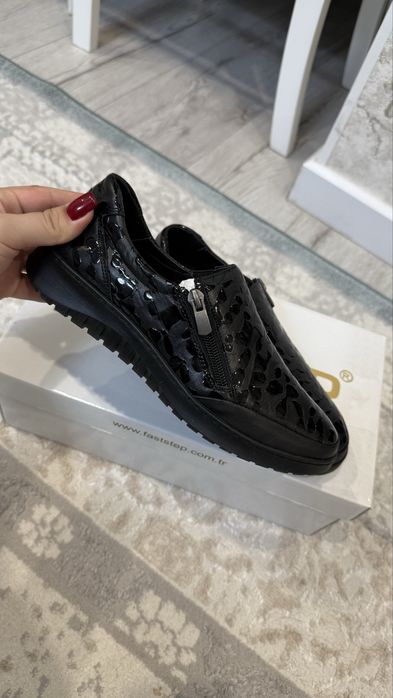 женская кожаная обувь