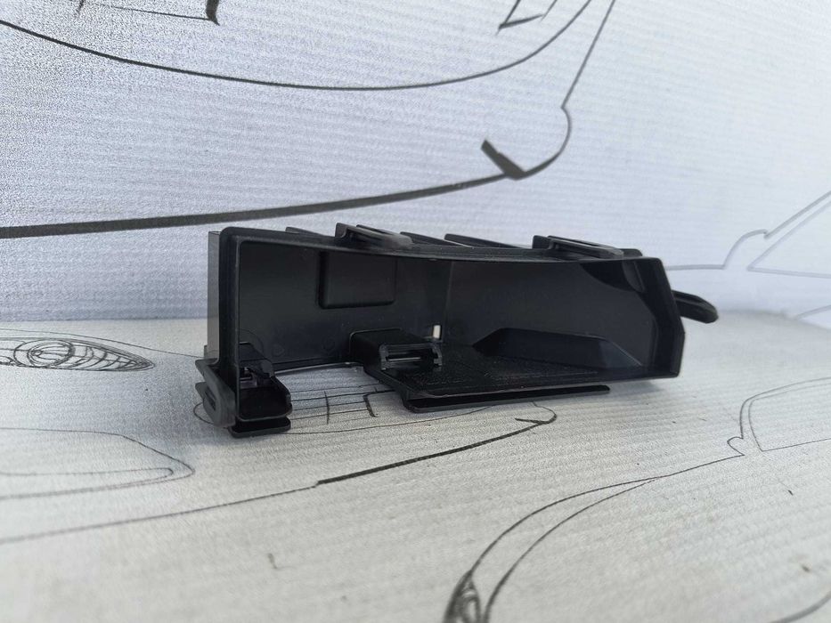 Carcasa Suport Bloc Sigurante / Relee Mazda 6 2016 / 2012-2016 Cod OEM KD4766767 (5C2)