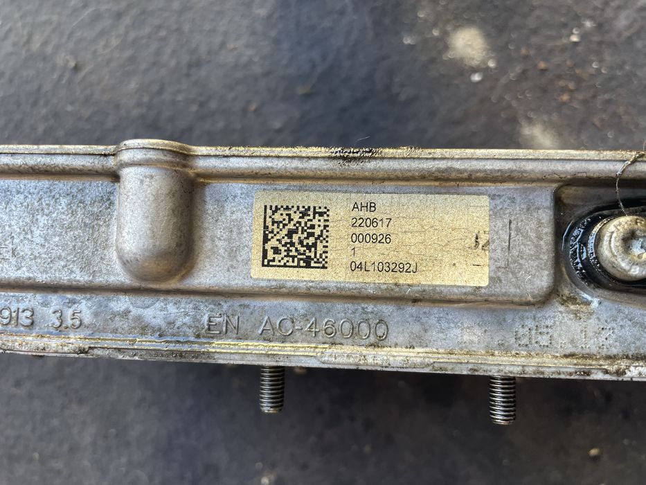 Ax cu came axe audi a4 b9 2.0 tdi  04l109082e/c