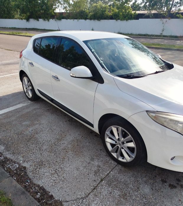 RENAULT Megane 2010 — imagine 3