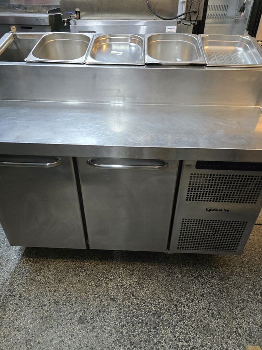 ФУРНА ЗА ПИЦА CUPPONE TZ435/2M,2022г,3500лв