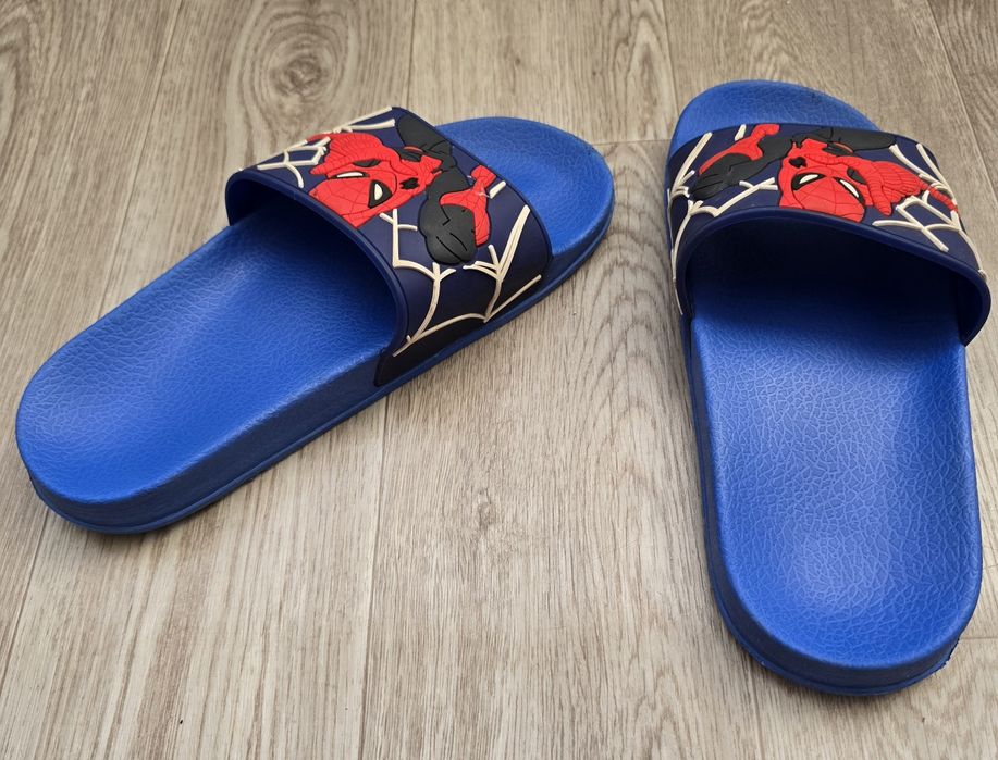 Детская обувь летняя