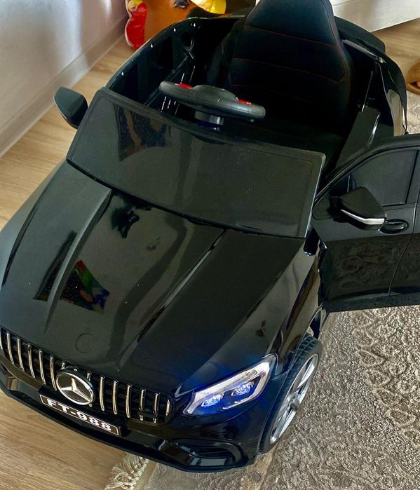 Игрушычны машына