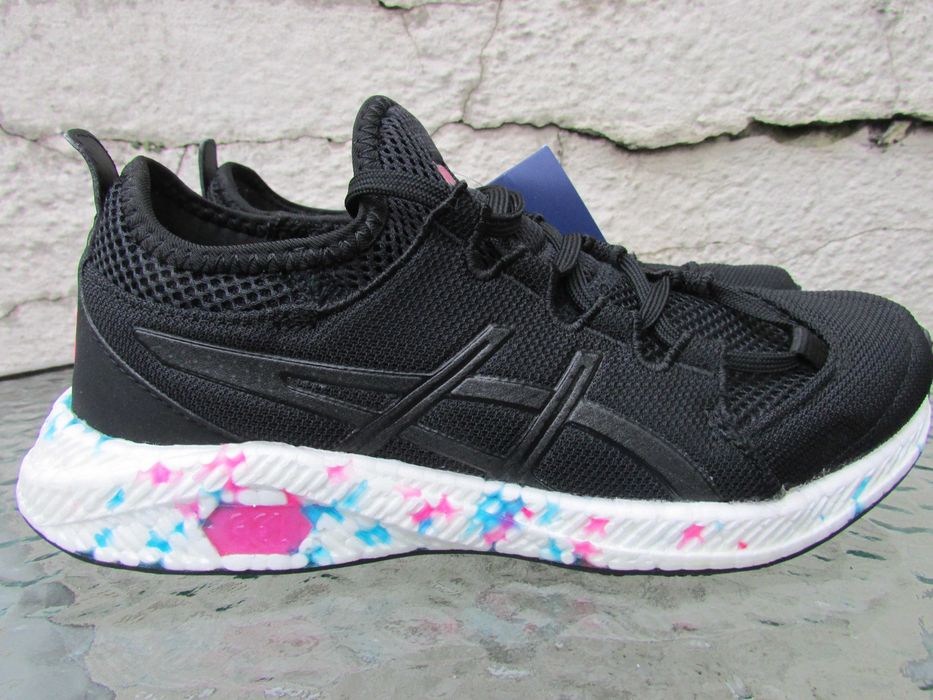 Дамски маратонки за бягане ASICS Hyper Gel-Sai