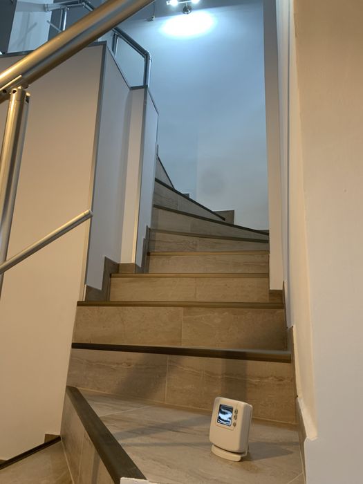 Imobil ultracentral constructie 2004 pretabil orice activitate