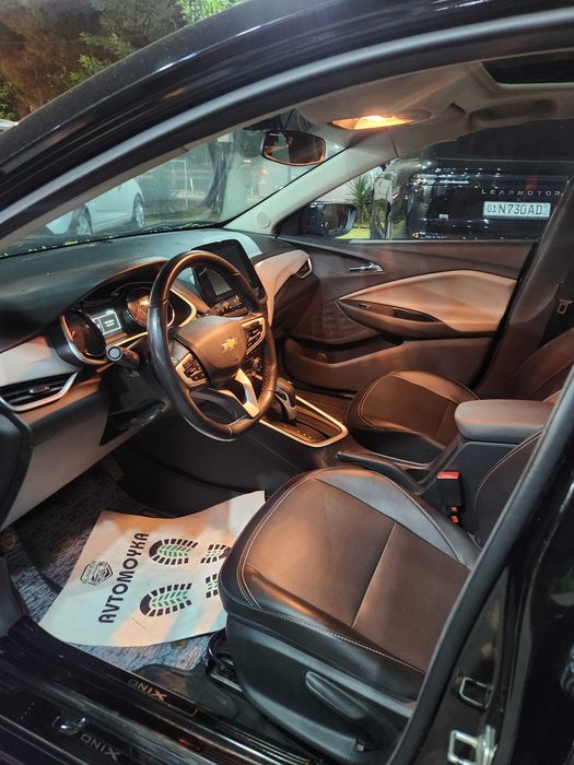 Chevrolet Onix Premier Plus 2023