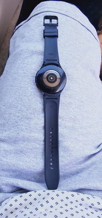Samsung galaxy watch 4 classic  сатылады