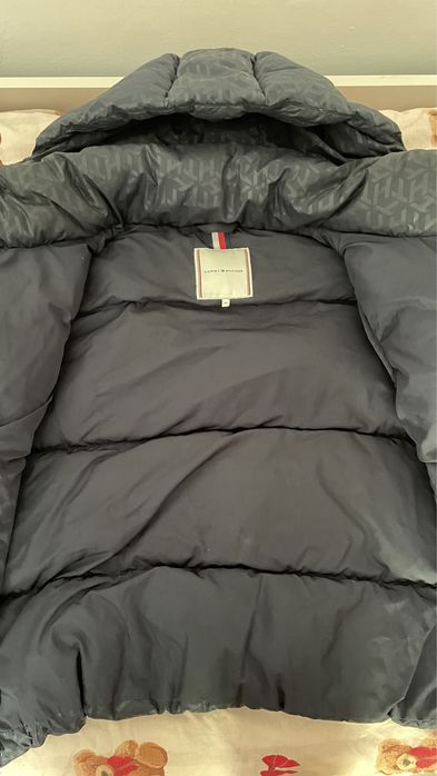 Geacă Tommy Hilfiger Bleumarin