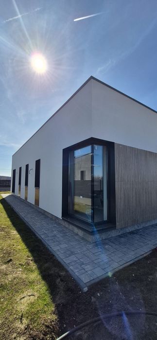 Casa parterBalotesti -3dormitoare,2bai , 150 m utili,500m teren