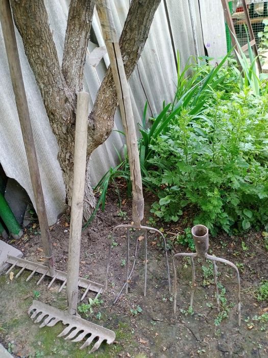 Лопата грабли чикмень