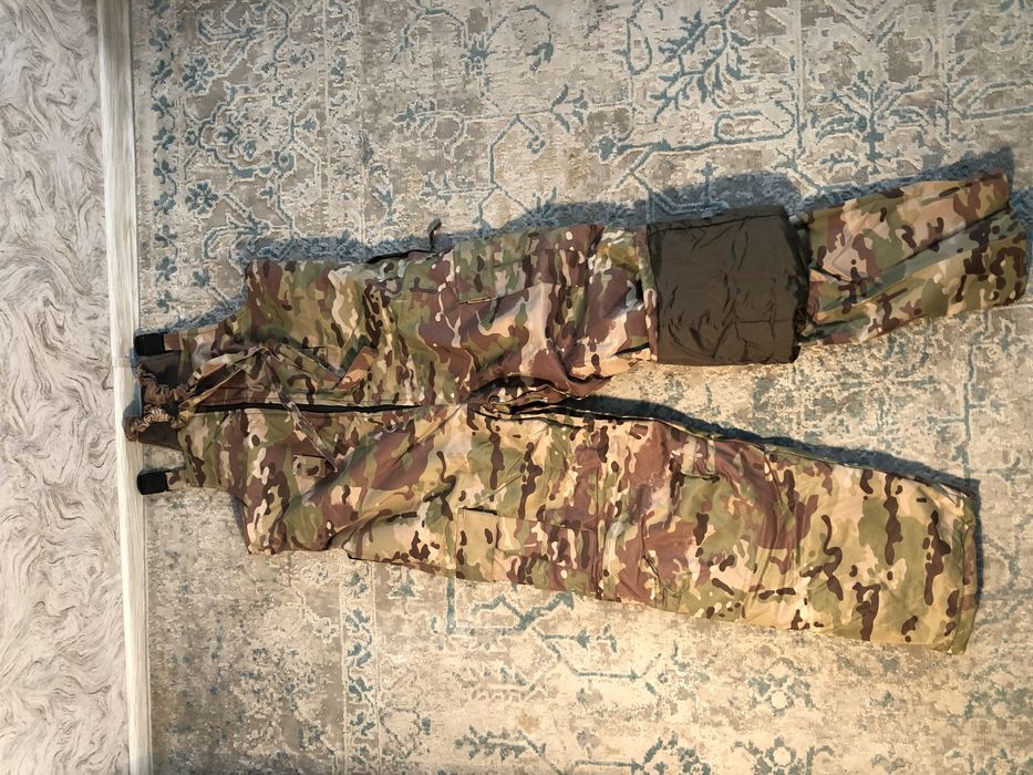 Зимний комбинизон продается!