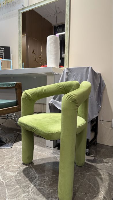 Продам стулья 4 шт