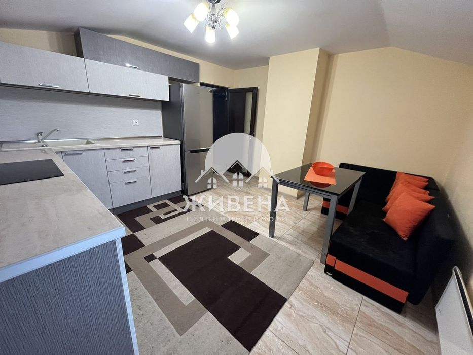 Дава се под наем Многостаен апартамент в с. Тополи, Област Варна - 140 кв.м за 409 € - Снимка #1