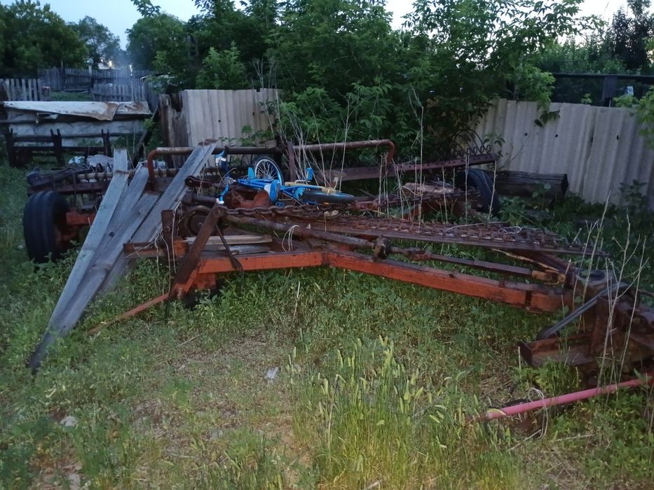 МТЗ 80 пресс подборщик косилка