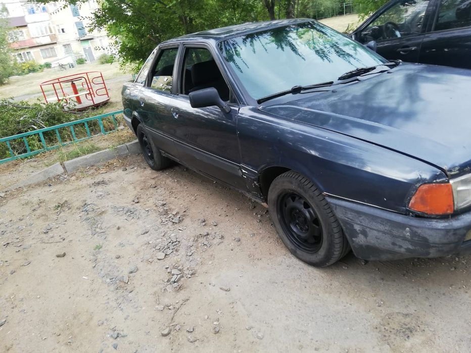 Продам Ауди Б3 1990 года выпуска