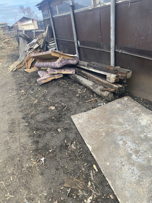 Продам двери и дрова бесплатно