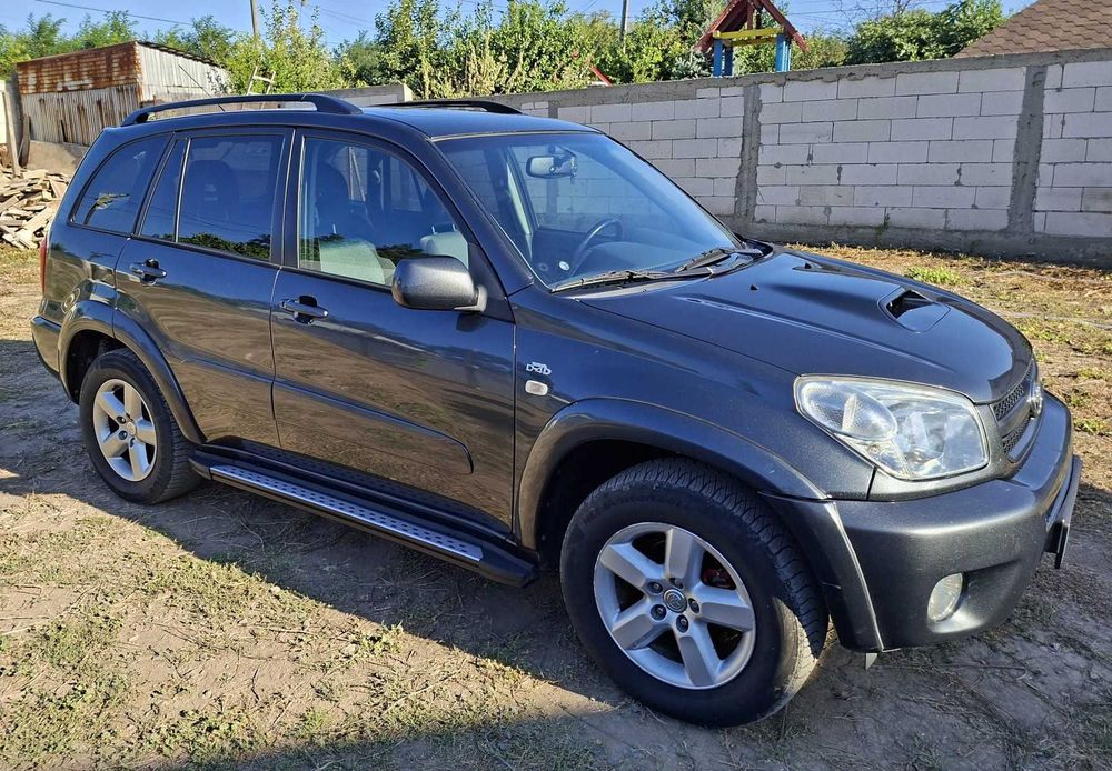 Toyota Rav4, 4x4,  an 2005,  Diesel 2.0, 230128km