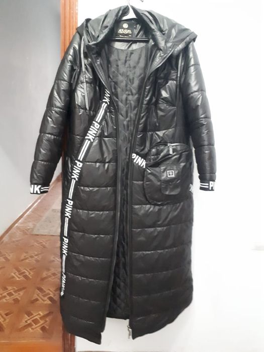 Продам женский пуховик