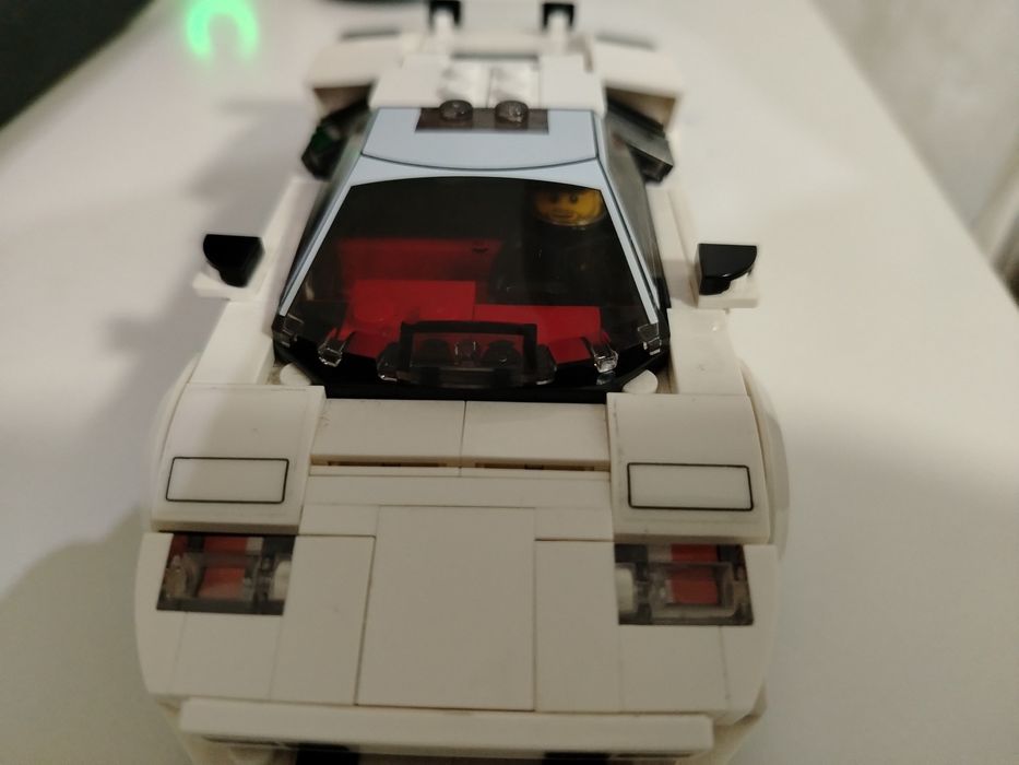 LEGO Speed Champions Lamborghini Countach (оригинал)