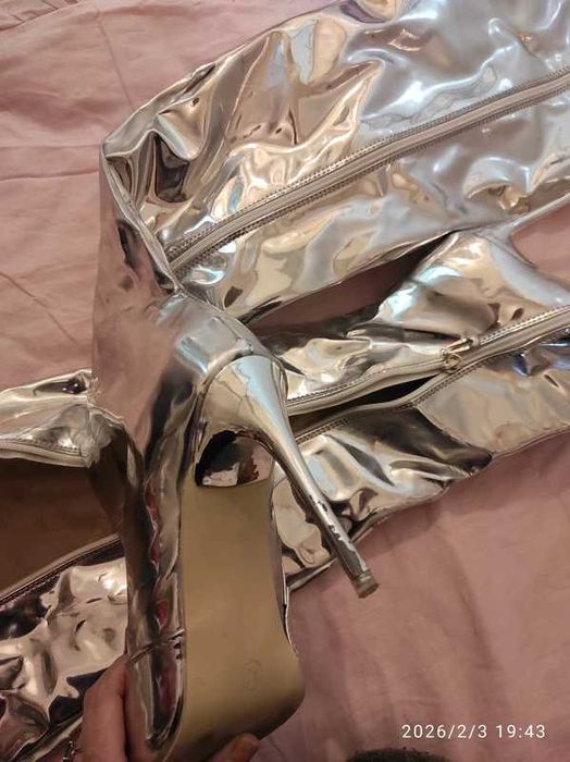 Cizme peste genunchi, extra lungi argintii