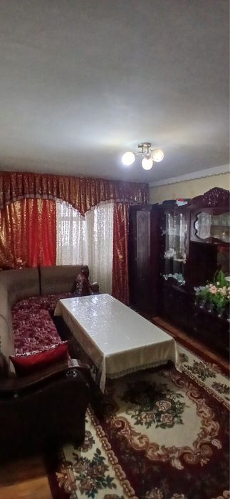 3 хонали квартира сотилади